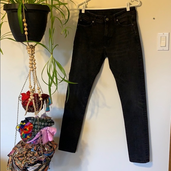 American Eagle Next Level Flex Black Jeans